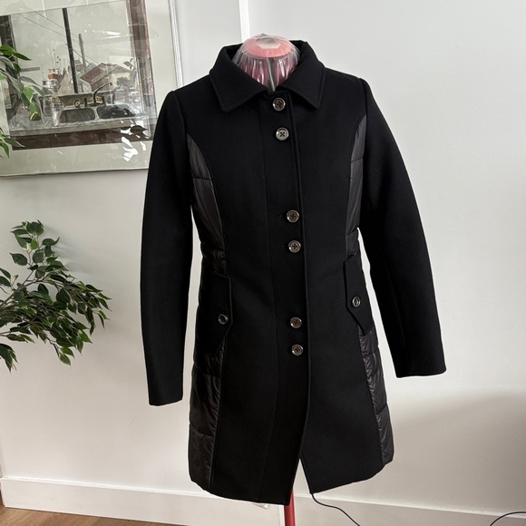 Soia & Kyo Jackets & Blazers - Soia & Kyo Black Pea Coat with Quilted Accents